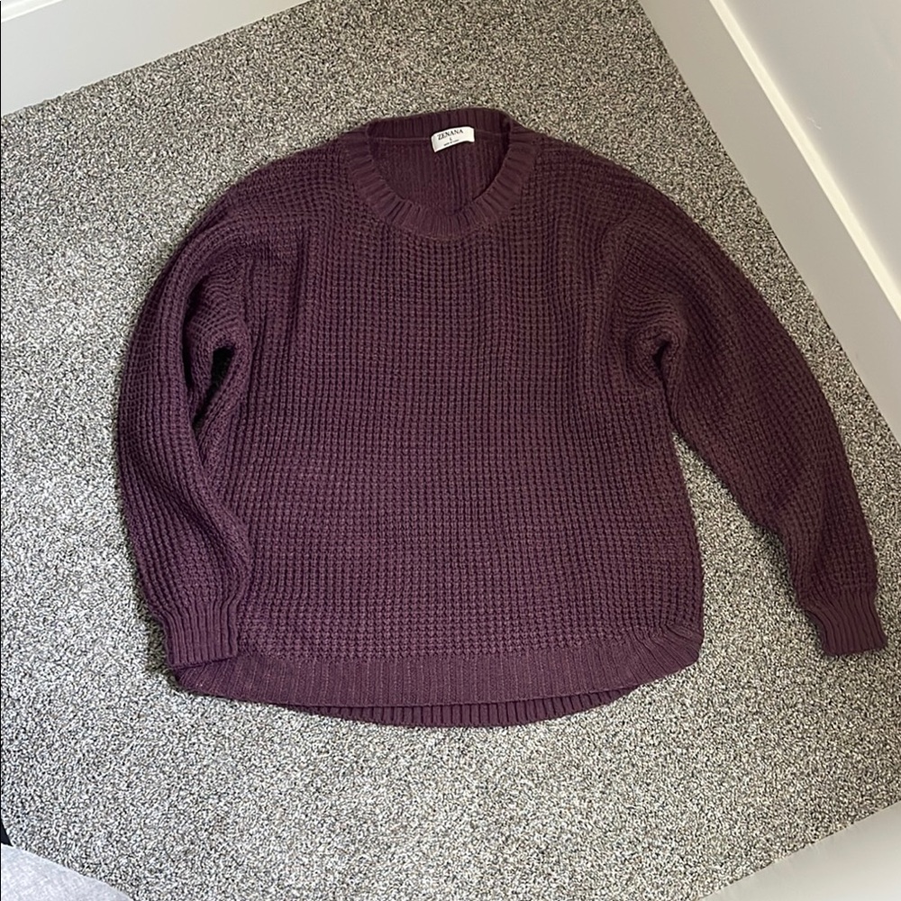 Womens sweater, size Large
